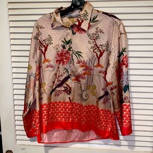 NWOT Zara pajama top fabulous design - dress up or down